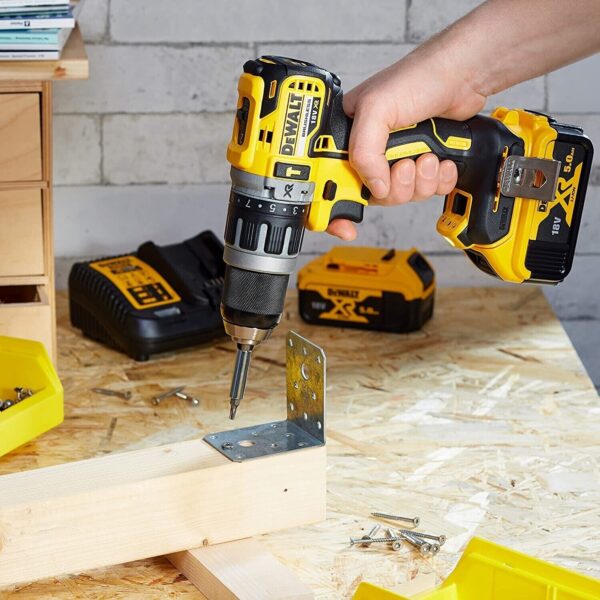 Trapano avvitatore percussione Brushless 18V Dewalt DCD796P2 - immagine 3